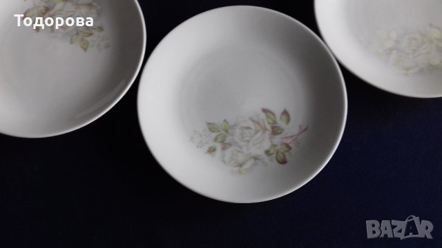 Порцеланови десертни чинии  диаметър 17 см, снимка 2 - Антикварни и старинни предмети - 32421280