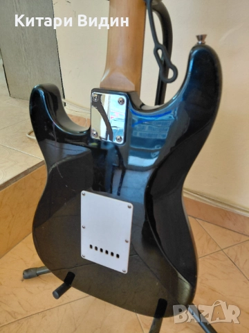 Продавам електрическа китара Fire Legend Cornel, снимка 8 - Китари - 52813546