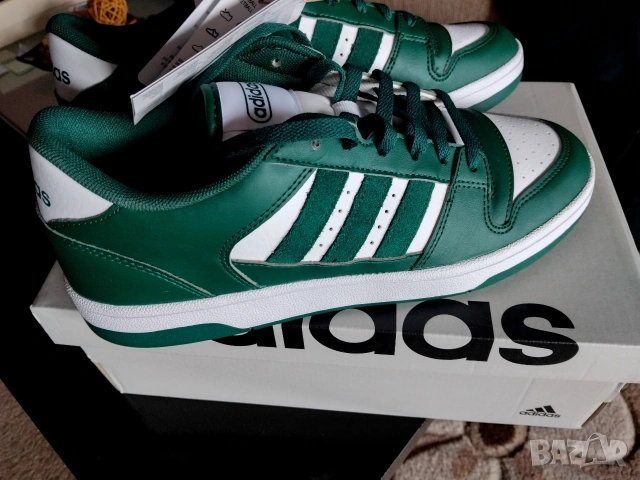 Маратонки Adidas номер 43