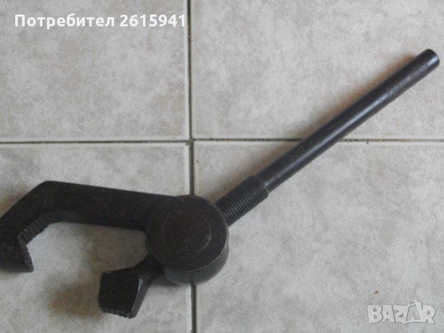 2 Цола-ВиК-Чешмеджийски-Водопроводен-Шарнирен Ключ-Немски-63-70 см Дължина-Захват-7-8 см, снимка 14 - Ключове - 33081995