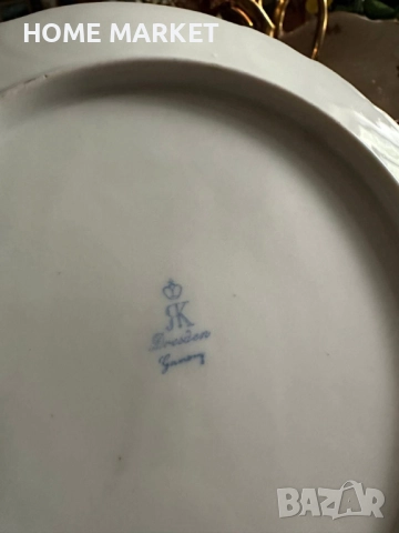 Sächsische Porzellanmanufaktur Dresden GmbH е основана през 1872 г. в Дрезден, Германия. , снимка 4 - Антикварни и старинни предмети - 52627754