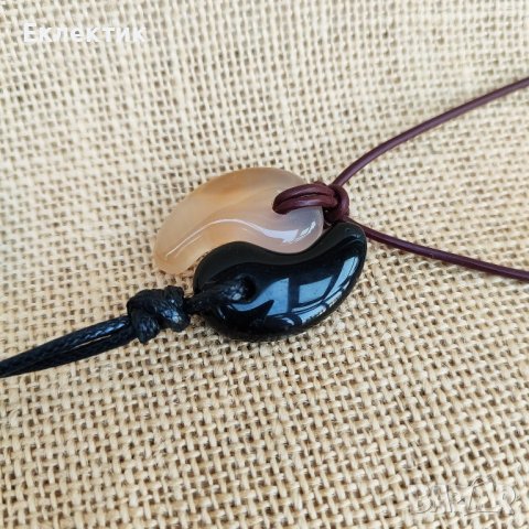 Магатама амулети, снимка 5 - Колиета, медальони, синджири - 43097136