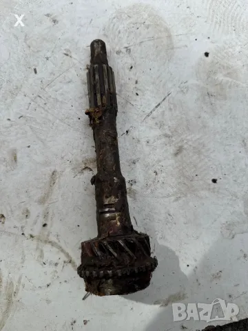 ПЪРВИЧЕН ВАЛ КПП ГАЗ 24 ВОЛГА 24 НОВА СССР, снимка 5 - Части - 39242344