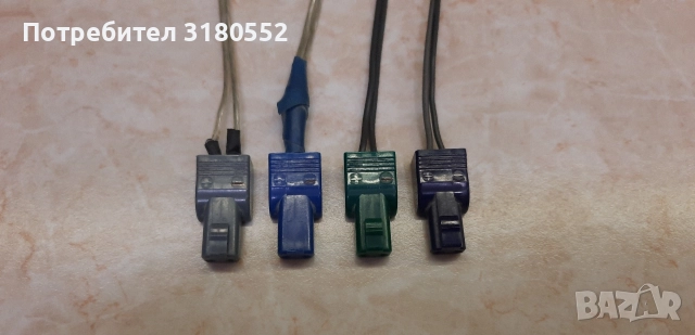 букси (конектори) Sony с кабел-за тонколони, снимка 3 - Други - 52103178