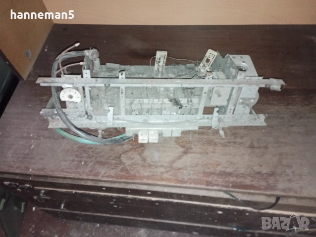 Шасита от радиоприемници и грамфони, снимка 5 - Радиокасетофони, транзистори - 52729921