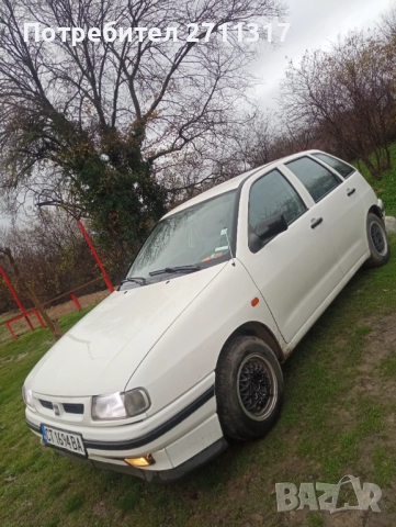 Сеат Ибиза 1.4 газ-бензин, снимка 13 - Автомобили и джипове - 52680398