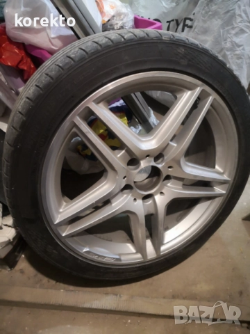 Джанти Mercedes AMG 18"+гуми, снимка 2 - Гуми и джанти - 52335368