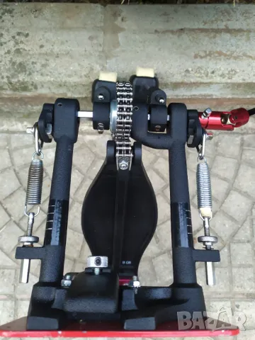 Кардан , двоен педал за барабани DW 5000, снимка 13 - Ударни инструменти - 47368248