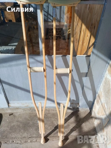 Дървени патерици