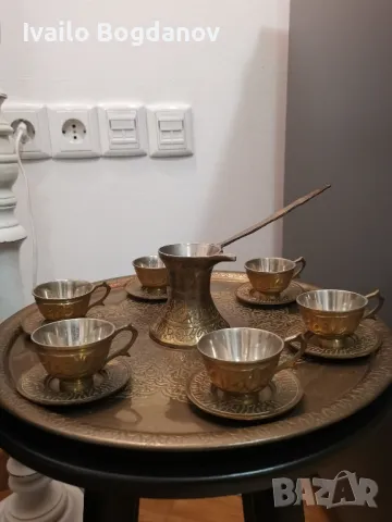 Стар ориенталски сервиз за кафе 