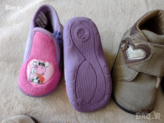 Бебешки чехли и боти 19 и 20 номер , снимка 10 - Бебешки обувки - 37096065