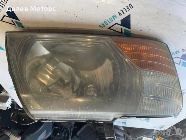 Фар за Mitsubishi Pajero десен 2001-2007 г., Митсубиши Паджеро