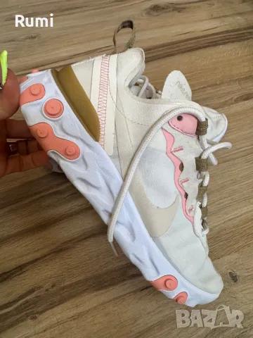 Оригинални маратонки Nike React Element 55 Beige! 37,5 н, снимка 1 - Маратонки - 48756968