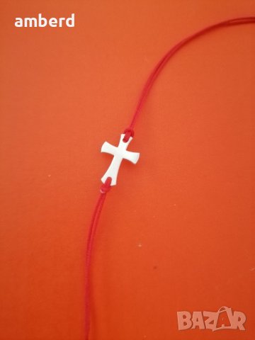 Сребърно кръстче на червен конец , снимка 3 - Гривни - 37760067