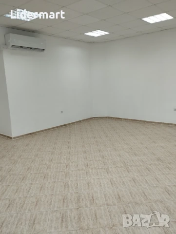 Офис за агенция за недвижими имоти, снимка 13 - Офиси - 50869717
