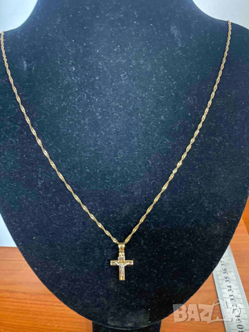 Златен синджир с кръст 3,96, снимка 1 - Колиета, медальони, синджири - 44925471