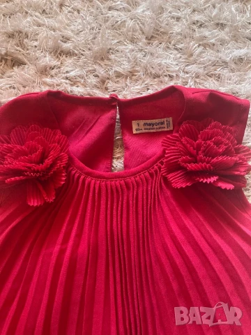Детска рокля Mayoral, снимка 2 - Детски рокли и поли - 50754646