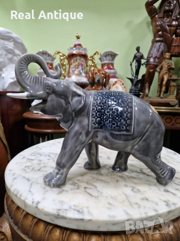 Прекрасна голяма порцеланова фигура статуетка , снимка 2 - Статуетки - 51963855