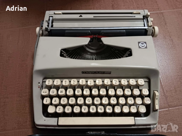 Работещи български пишещи машини Марица 1960–1980г в отлично състояние, снимка 5 - Антикварни и старинни предмети - 52656374