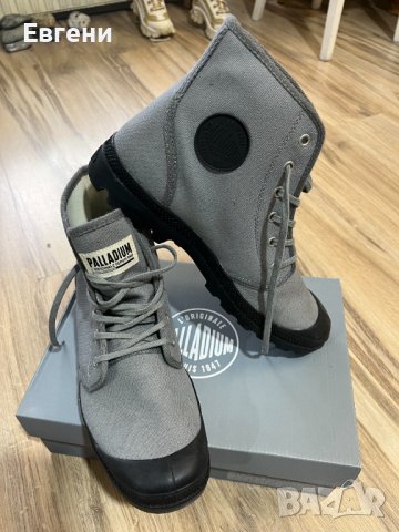 Туристически oбувки Palladium-45 номер