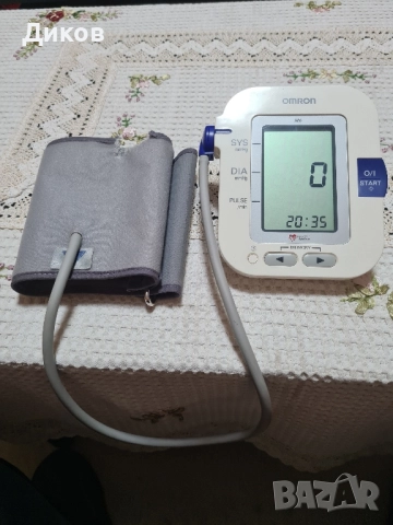 Апарат за кръвно OMRON M6, снимка 2 - Уреди за диагностика - 52513924