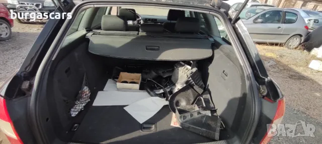 Audi A4 B6 Avant 2.5TDI - 163к.с. ксенон 2002г на части, снимка 12 - Автомобили и джипове - 48814159