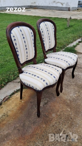 Столове 2 бр. махагон