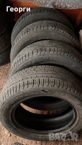 Всесезонни гуми Pirelli 235 60 18