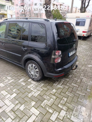VW TOURAN CROSS 2.0 TDI , снимка 4 - Автомобили и джипове - 53296455