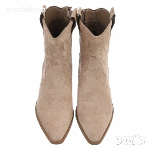 Дамски уестърн и байкърски ботуши, 6цвята , снимка 12 - Дамски ботуши - 51134492