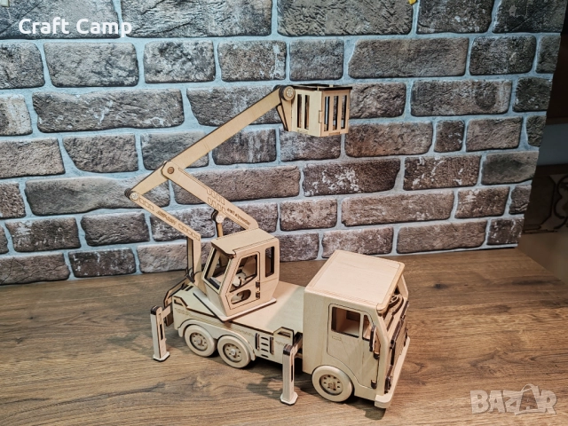 Дървен модел на камион – Вишка / Автовишка – Craft Camp, снимка 7 - Коли, камиони, мотори, писти - 52774936