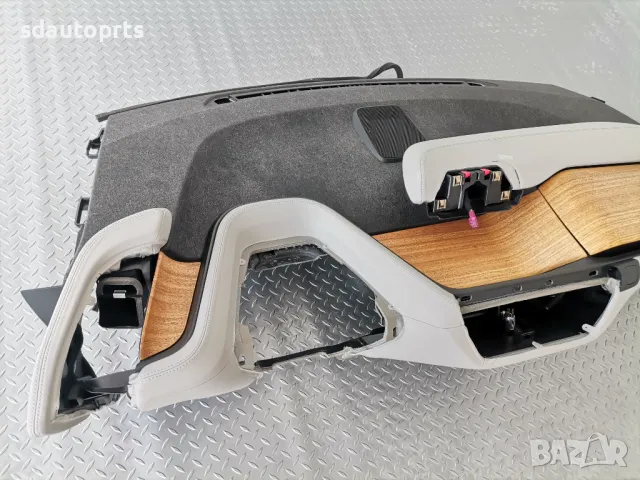 Отлично Табло BMW I3 I3s I01 Lci Бяла Кожа + Дърво, снимка 2 - Части - 50303725