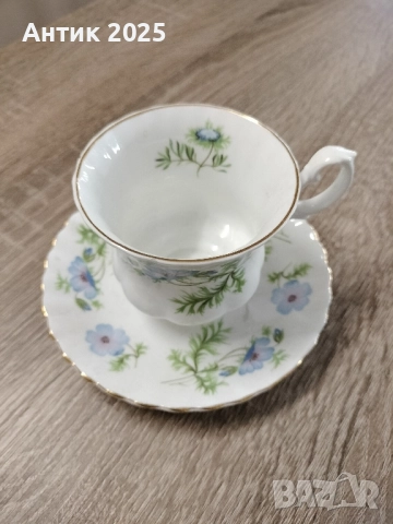 Чайна чаша с чинийка Richmond Bone China – “Blue Poppy”, Англия 🇬🇧