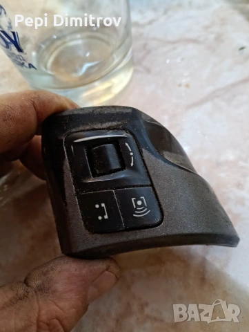 Превключвател за круиз контрол с номер на част 13208858 Opel Zafira B astra H Vectra C, снимка 2 - Части - 53045122