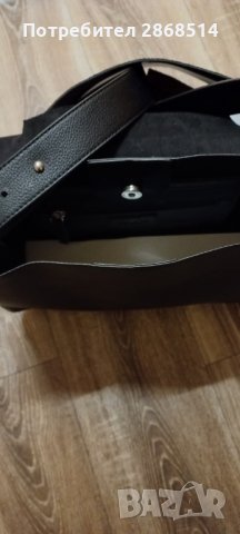 Дамска кожена чанта, снимка 5 - Чанти - 39580850