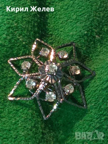НЕЖНА ЗВЕЗДОВИДНА АЖУРНА ПОСРЕБРЕНА АРТ БРОШКА с ИСКРЯЩИ ФАСЕТИРАНИ КРИСТАЛЧЕТА 48823, снимка 10 - Други - 48734420