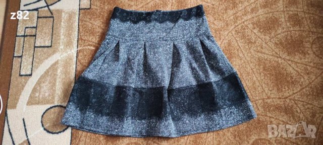 Красива пола, снимка 2 - Детски рокли и поли - 43074812