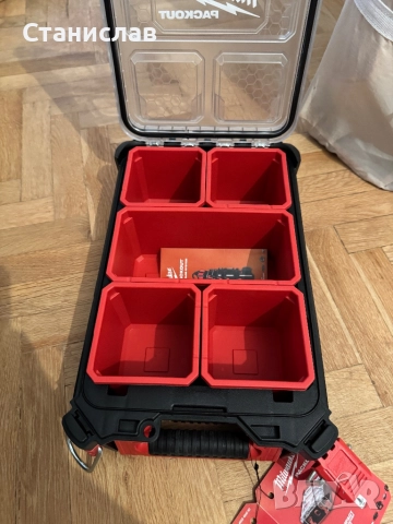 Куфари Milwaukee , снимка 14 - Куфари с инструменти - 51333234