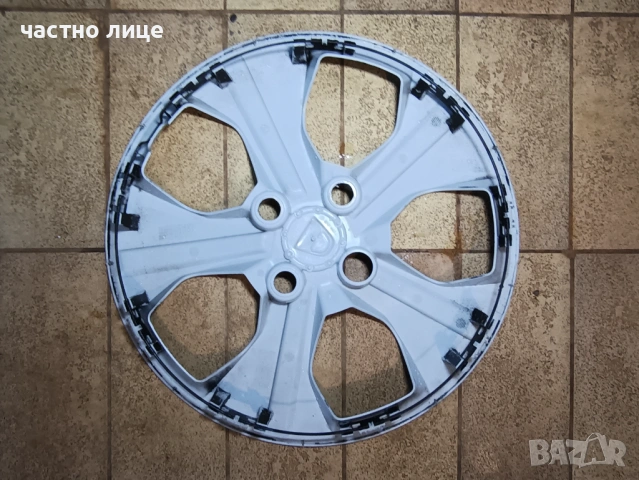 Дачия 15 цола тас един брой, снимка 2 - Аксесоари и консумативи - 53360391