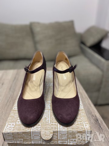 Чисто нови дамски обувки Clarks - номер 35, снимка 4 - Дамски елегантни обувки - 43178164