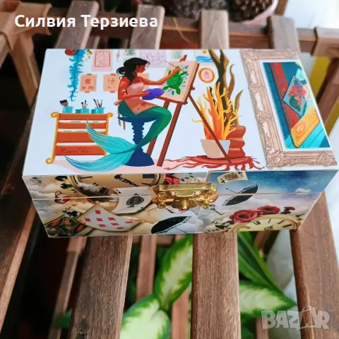 Ръчно изработена дървена кутия 