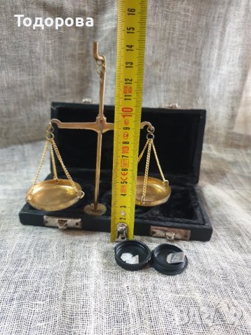 Ювелирна везна , снимка 4 - Антикварни и старинни предмети - 43336917