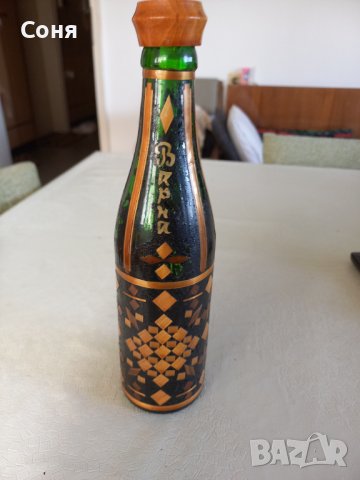 Стъклена бутилка с оплетка и др.сувенири, снимка 4 - Други - 20228549