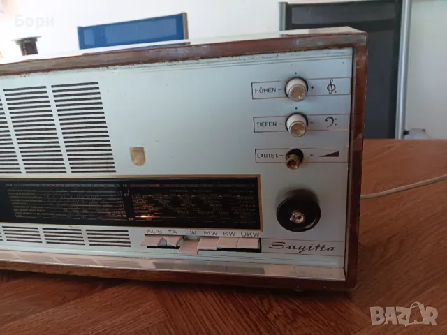 PHILIPS Sagitta 1965г Радио, снимка 3 - Радиокасетофони, транзистори - 47498114