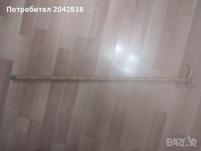 Дървена патерица 