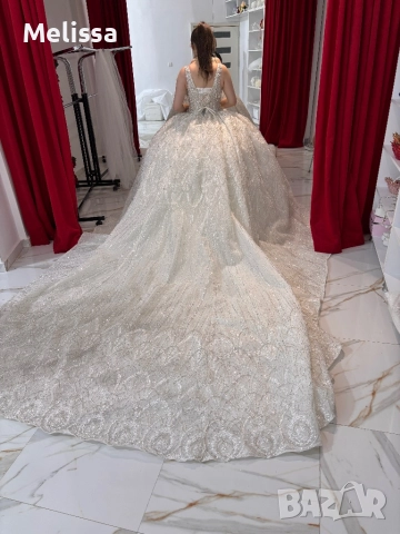 Булженска  роклия  с камани, снимка 9 - Сватбени рокли - 52896599