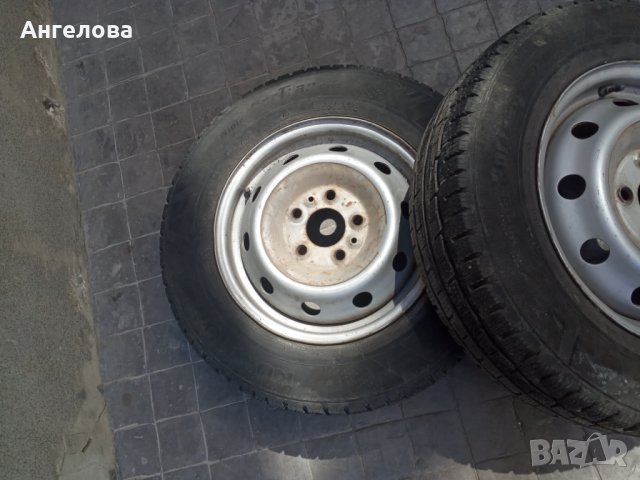 Гуми с джанти за бус, снимка 1