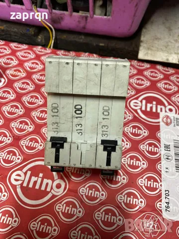 Allen Bradley автоматични трифазни предпазители 10 А, снимка 5 - Други машини и части - 48274380