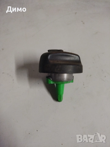 капачка резервоар бмв е90 е91 bmw e90 e91 , снимка 3 - Части - 51459899
