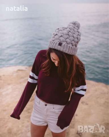 Divided krop top , снимка 1